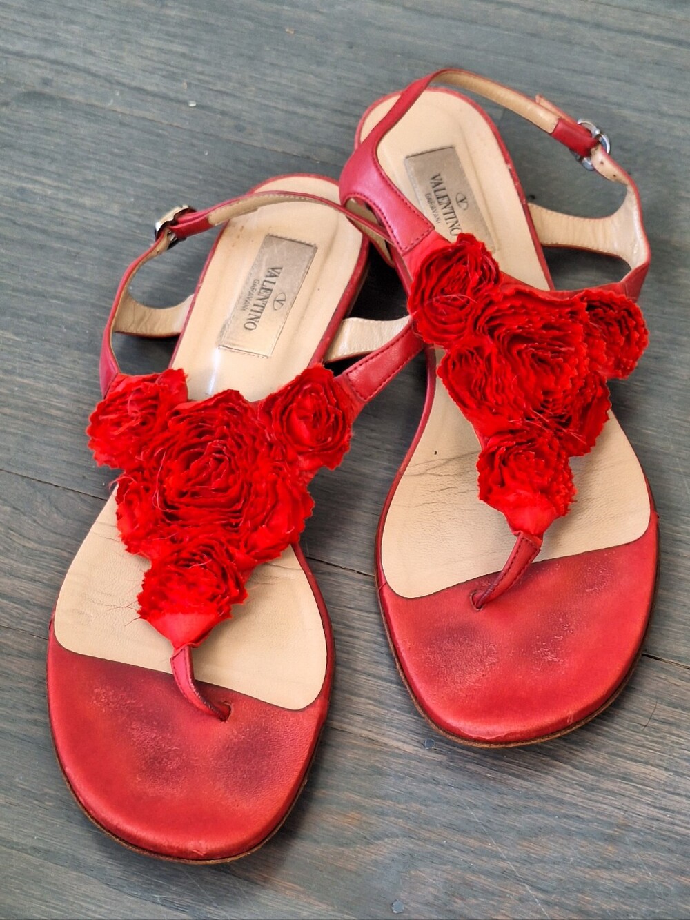 Valentino Red Roses thong sandal 41